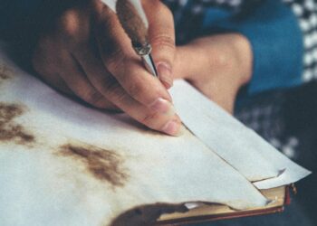 Şairin Sesi / Aşk Yazarı Mustafa Çifci