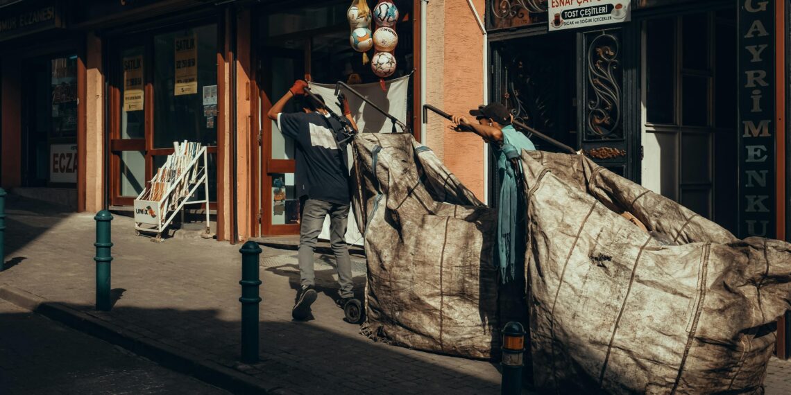 Hoşgeldiniz Çocuklar / Vareste Aydın