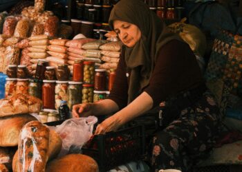Kadın: Umudun Ritmi, Dünyanın Devamı / Nevin Erkan