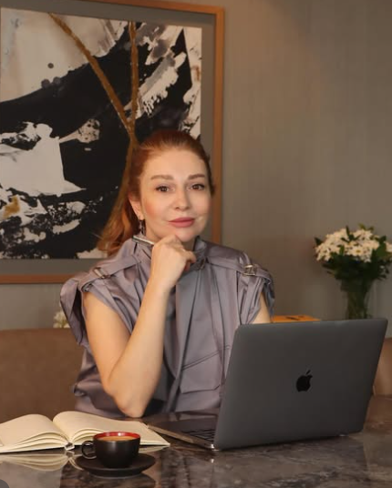 Feyza Çiloğlu ile Söyleşi / İrem Alkuş